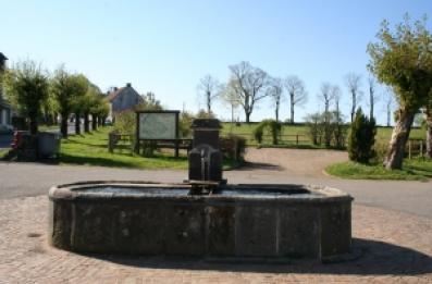 Fontaine en pierre volvic